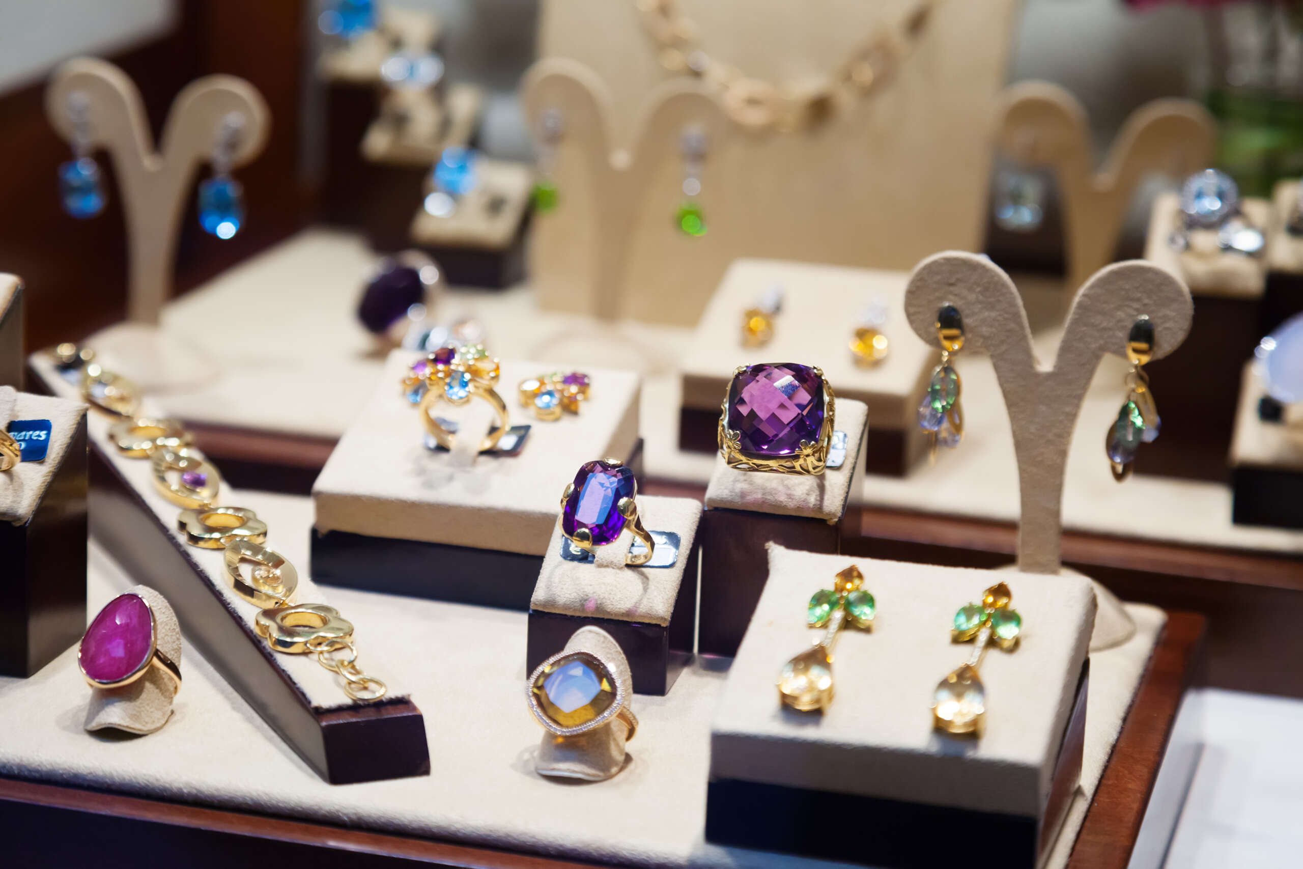 Best Online Jewelry Stores in Kalyan