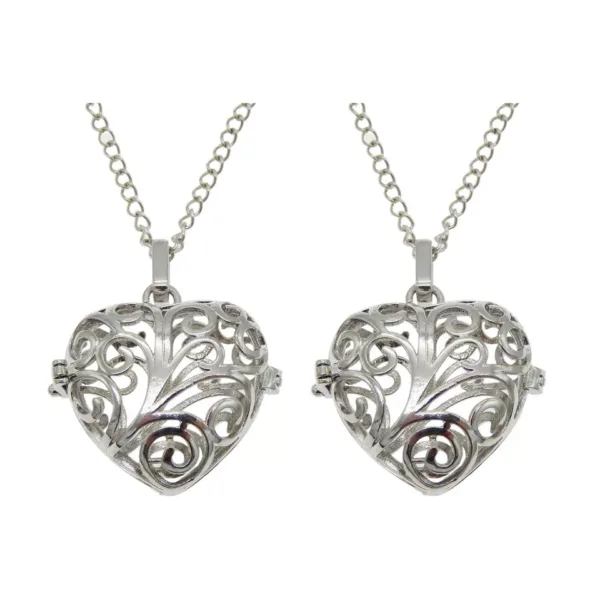 Silver-Plated Heart-Shaped Floral Cage Pendant Necklace 2