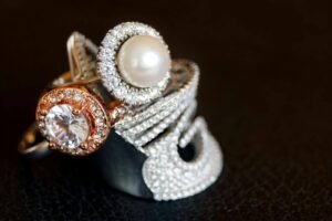 Advantages of Outsourcing Jewelry Production to India