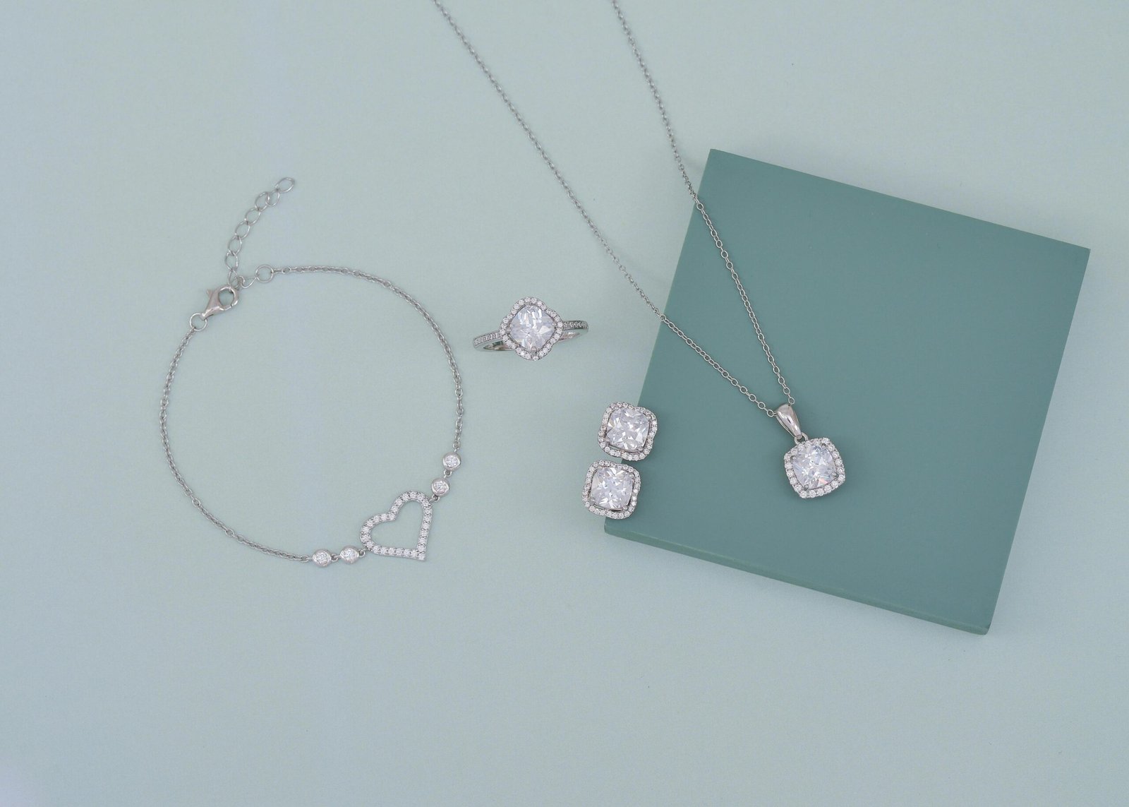 Capsule Jewelry Collection