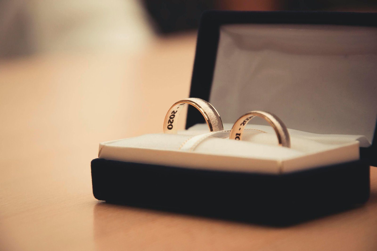 gold rings online