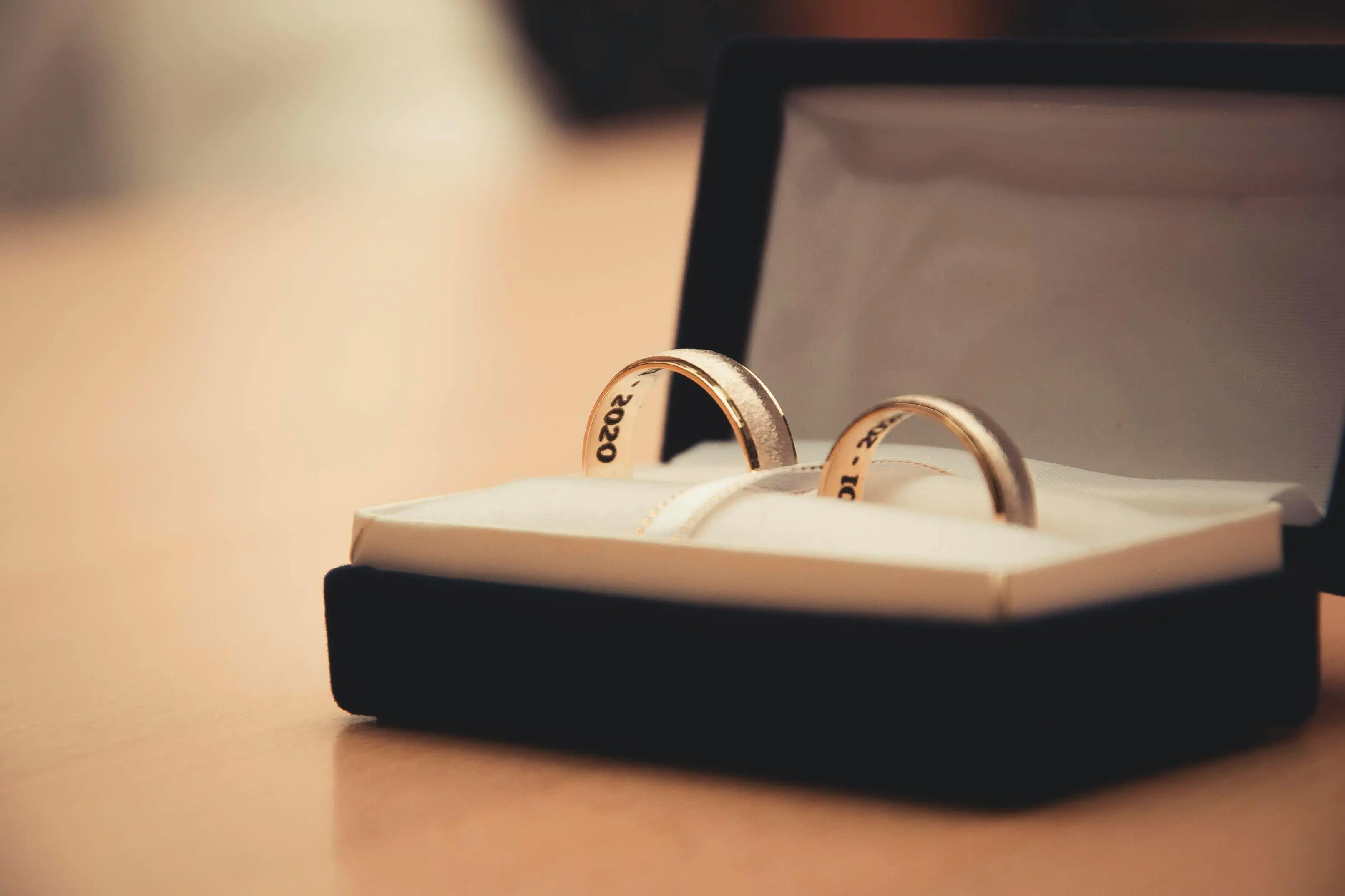 gold rings online