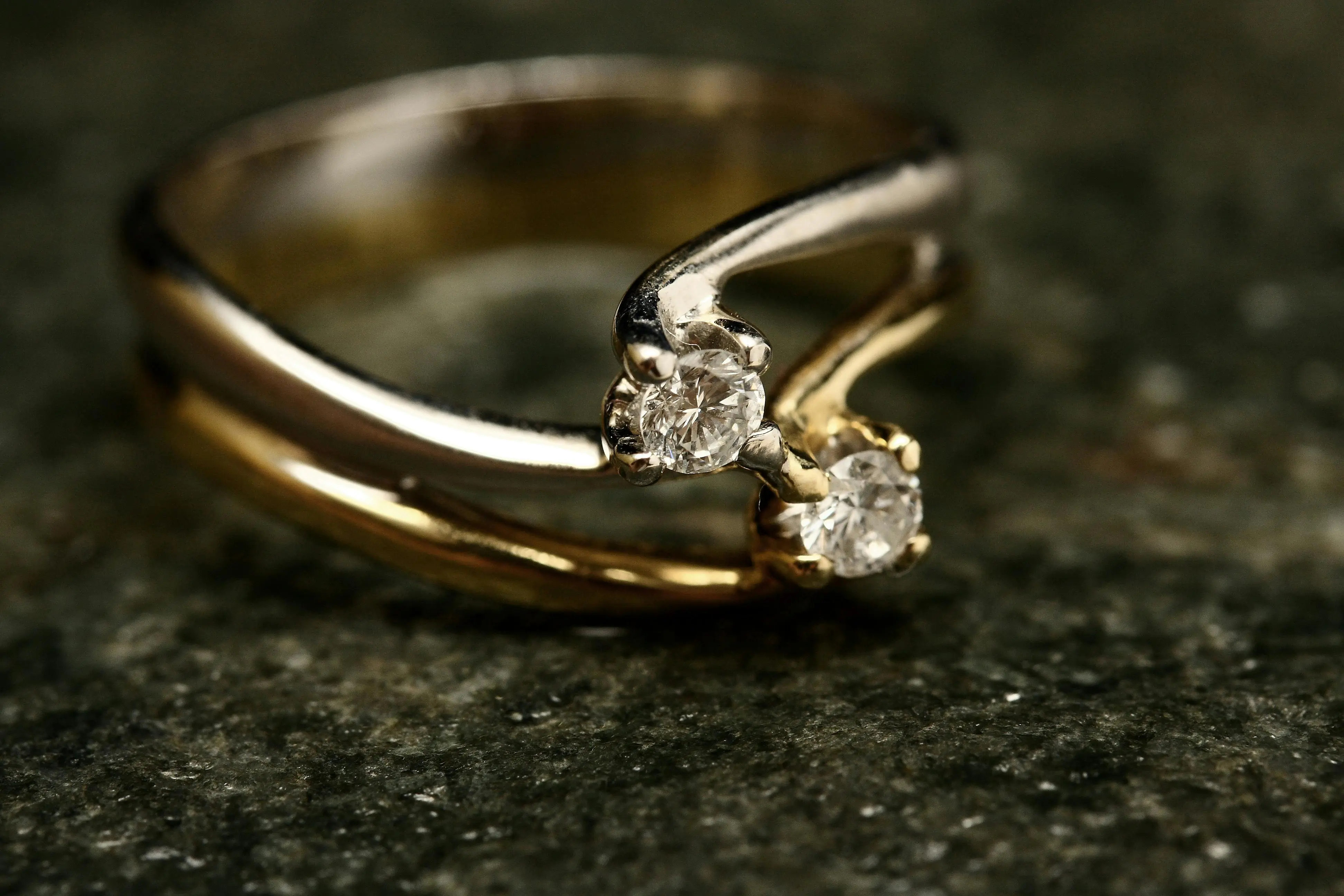 Rhodium Plating in Jewelry