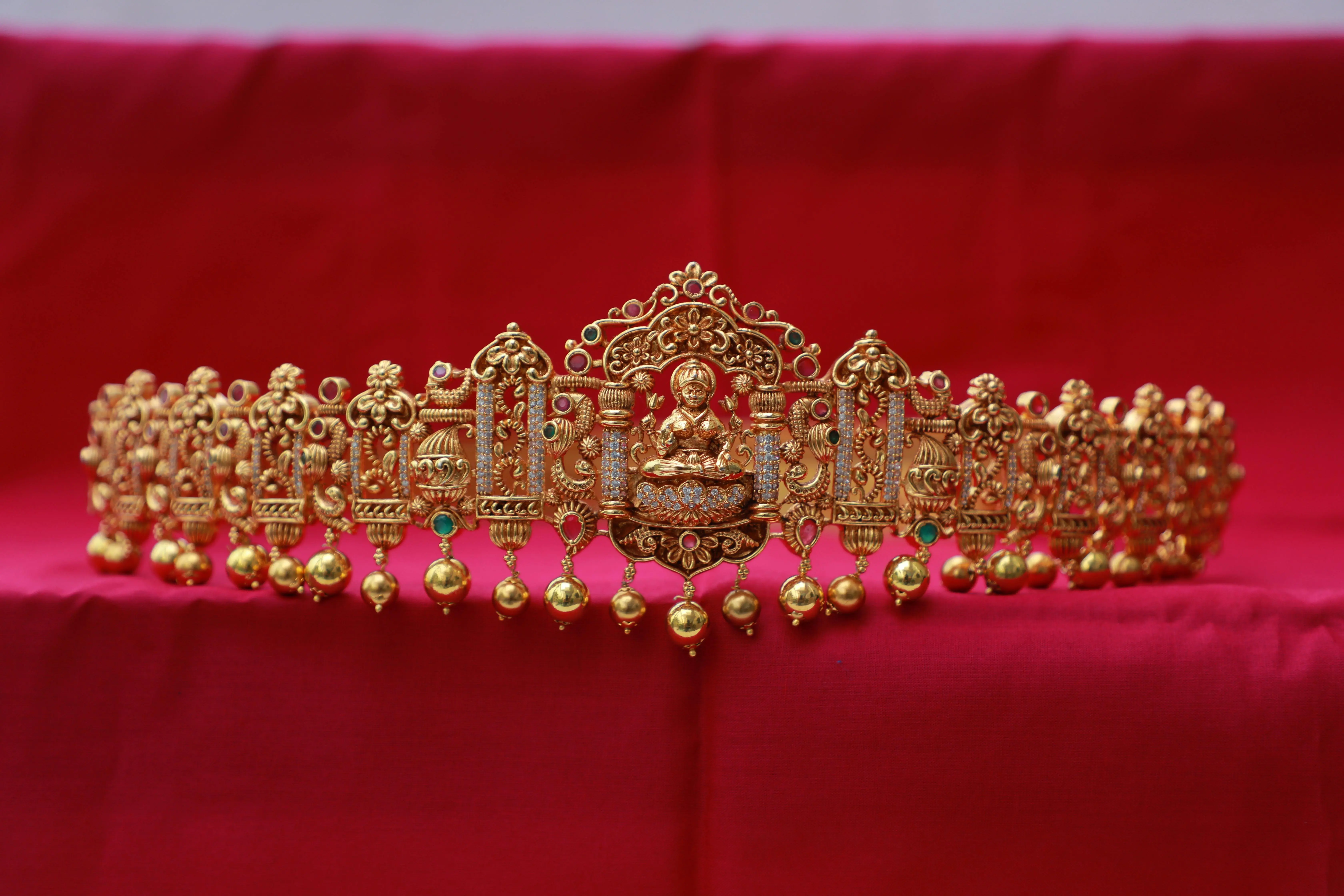 cultural Indian bridal jewelry sets