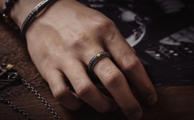 Jewelry Manufactured At Low Price In United Kingdom