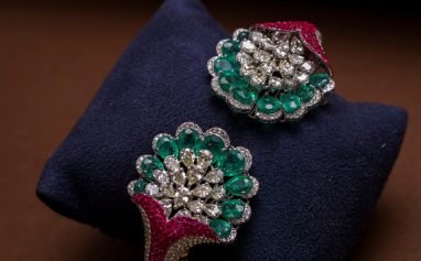 Personalized Jewelry Sales